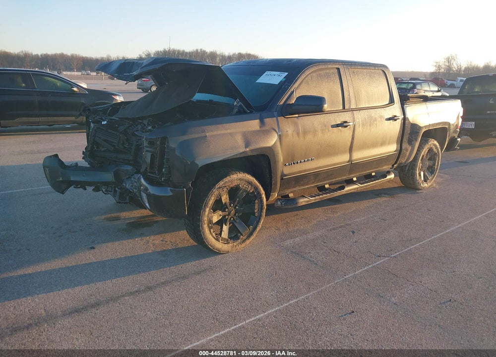2018 CHEVROLET SILVERADO 1500 2LT VIN: 3GCUKREC6JG303154