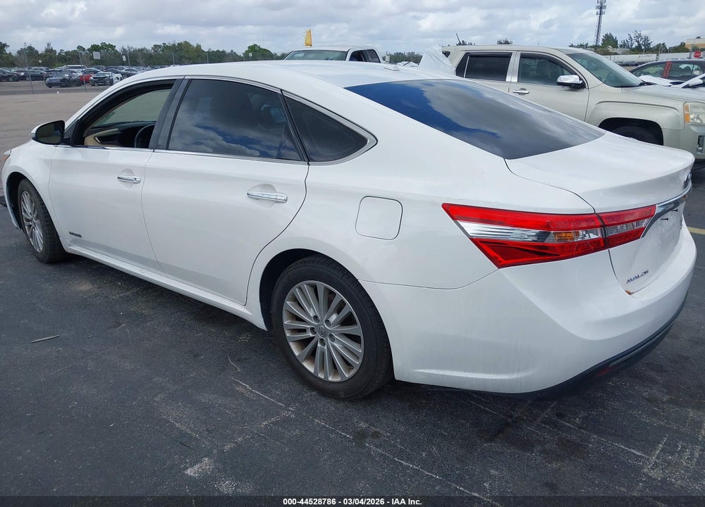 2015 TOYOTA AVALON HYBRID XLE PREMIUM VIN: 4T1BD1EBXFU039091