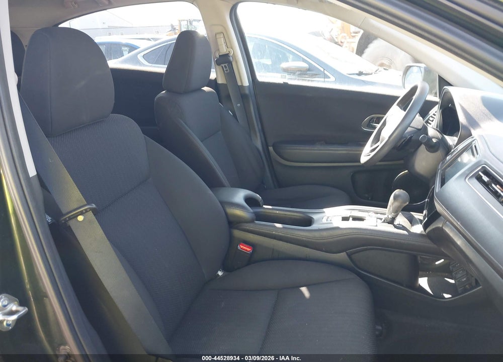 2018 HONDA HR-V EX VIN: 3CZRU6H50JM704643