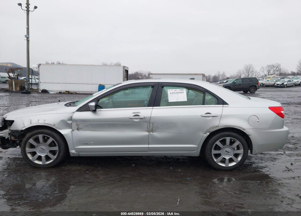 2009 LINCOLN MKZ VIN: 3LNHM28T89R618208