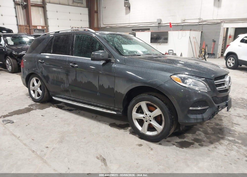 2016 MERCEDES-BENZ GLE 350 VIN: 4JGDA5JB0GA758271