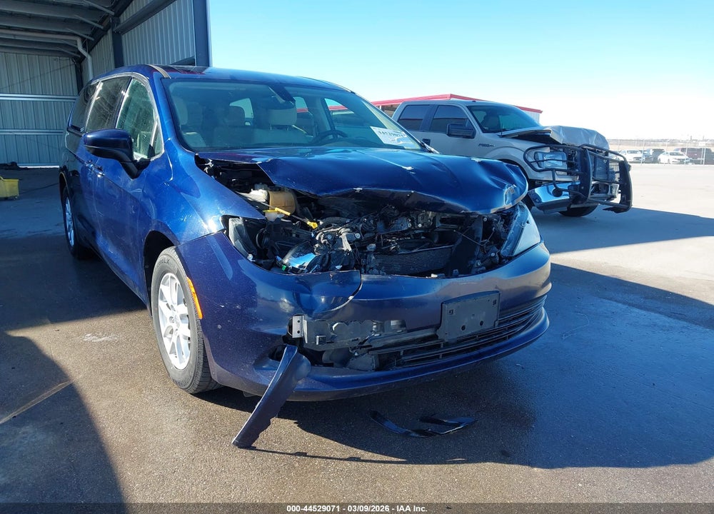 2017 CHRYSLER PACIFICA TOURING VIN: 2C4RC1DG4HR512437
