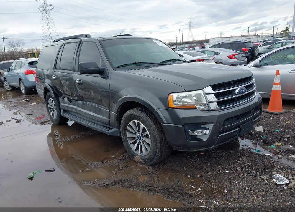 2017 FORD EXPEDITION XLT VIN: 1FMJU1HT5HEA05637