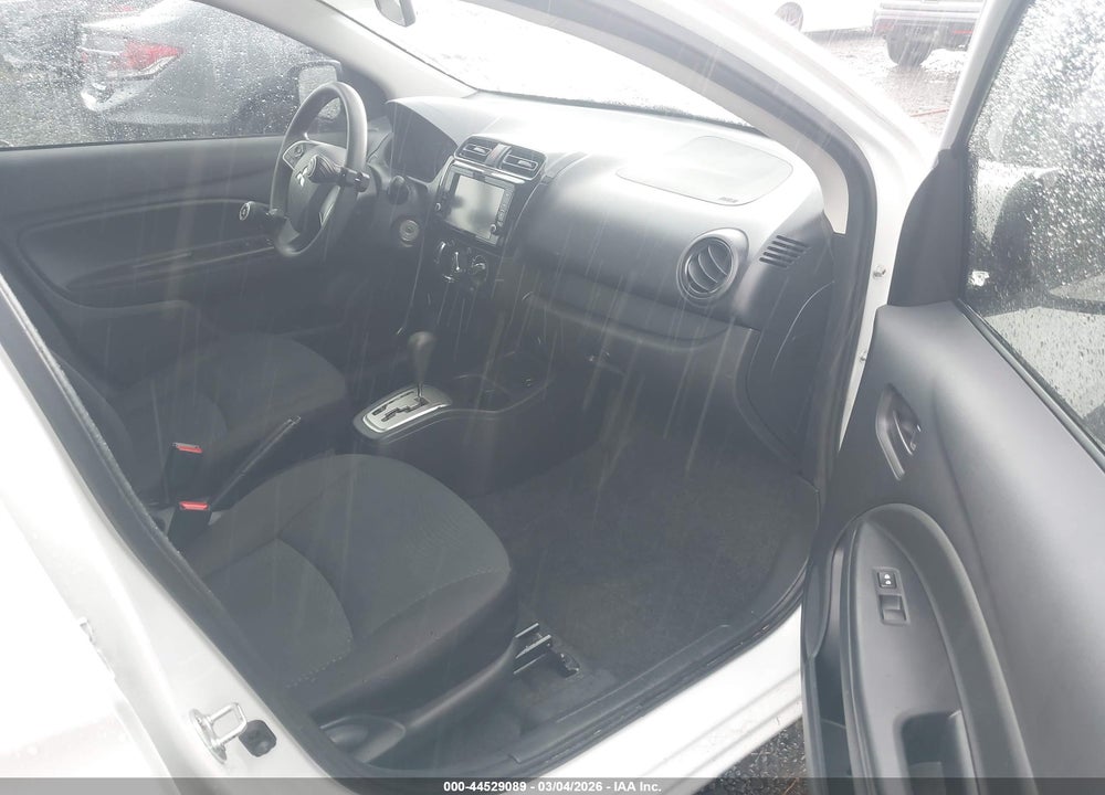 2018 MITSUBISHI MIRAGE G4 ES VIN: ML32F3FJ1JHF05403