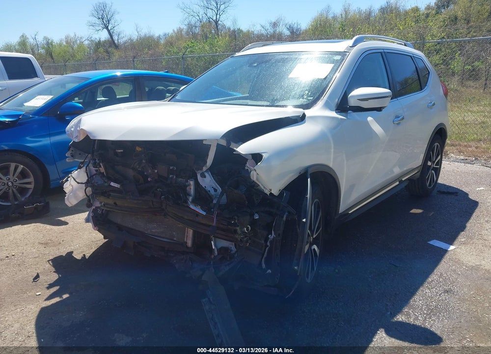 2018 NISSAN ROGUE SL VIN: JN8AT2MTXJW469398
