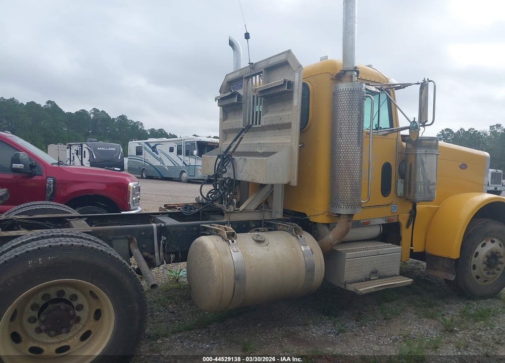 2001 PETERBILT 379 VIN: 1XP5DB9X21N498677