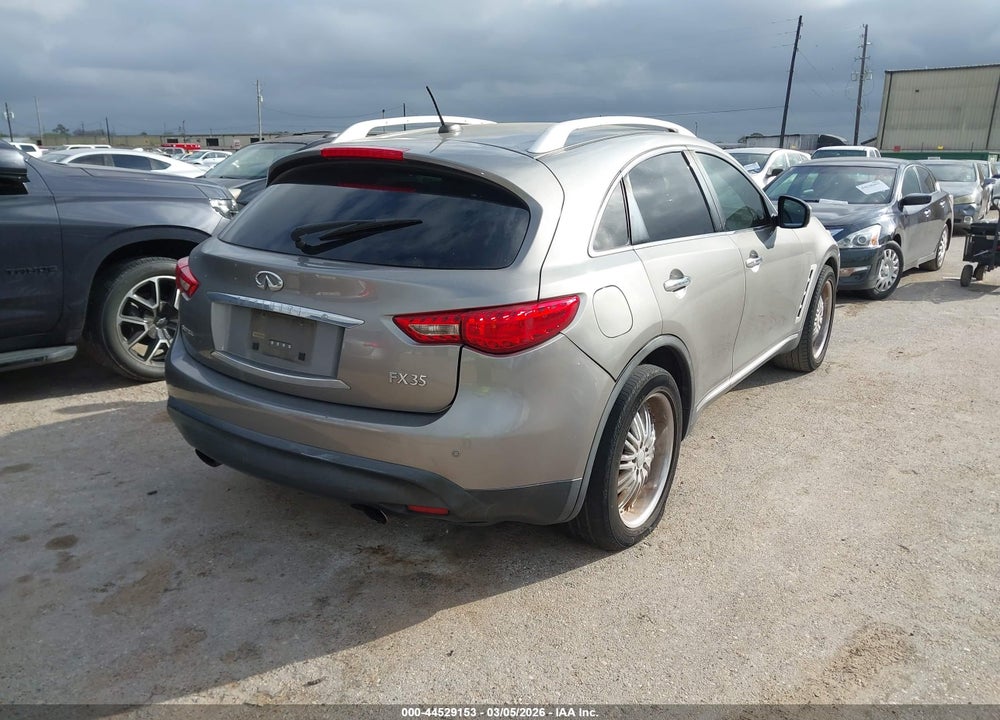 2009 INFINITI FX35 VIN: JNRAS18U89M104219