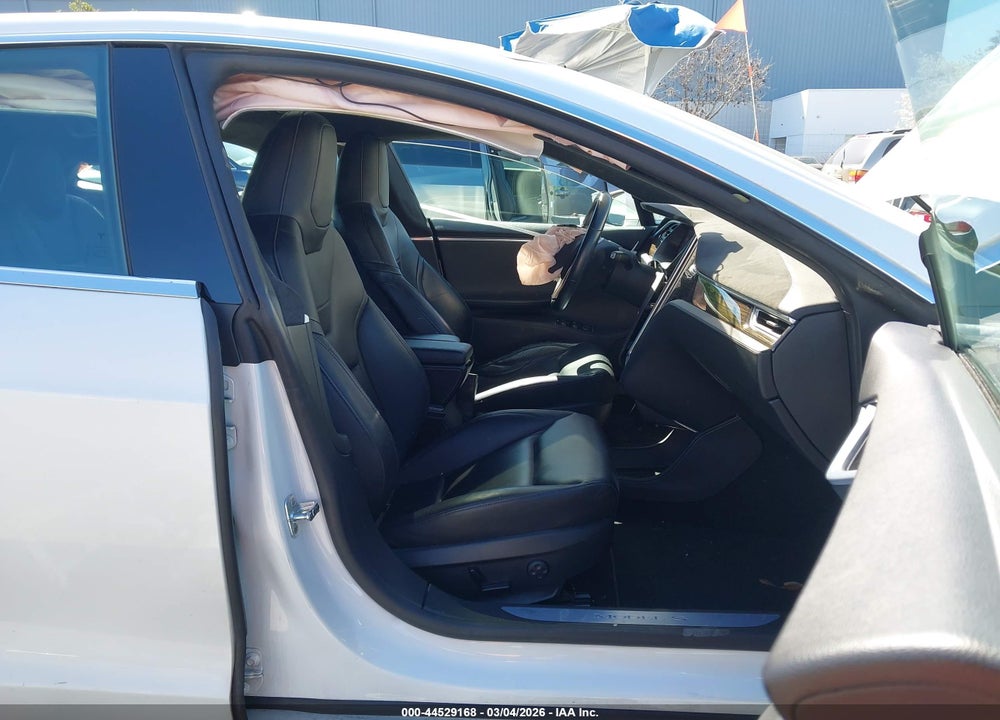 2014 TESLA MODEL S P85D VIN: 5YJSA1H28EFP63572
