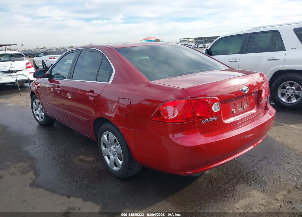 2008 KIA OPTIMA LX VIN: KNAGE123385211671