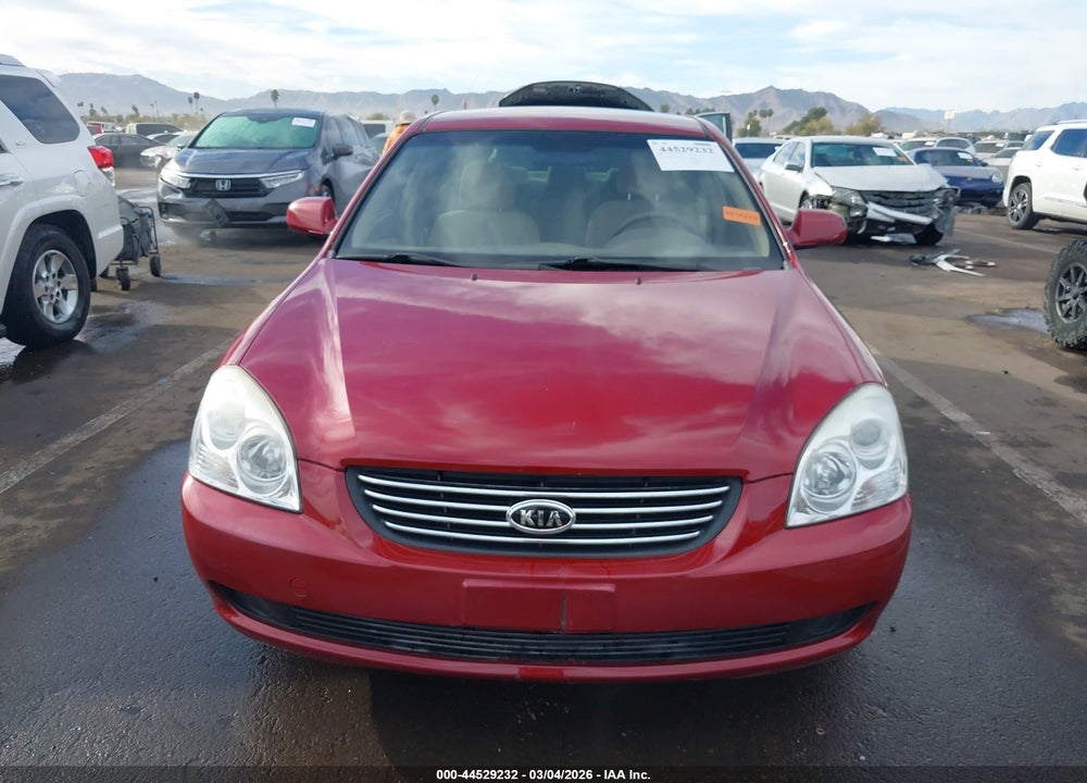 2008 KIA OPTIMA LX VIN: KNAGE123385211671