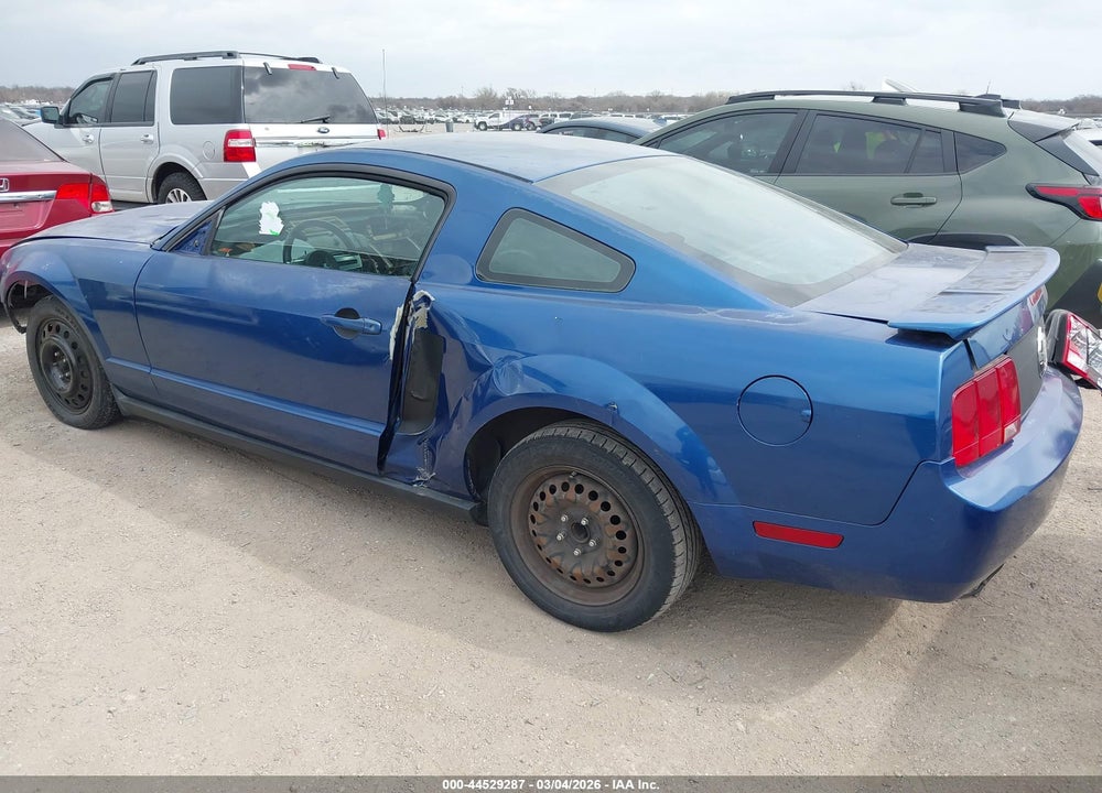 2006 FORD MUSTANG V6 VIN: 1ZVFT80N465236400