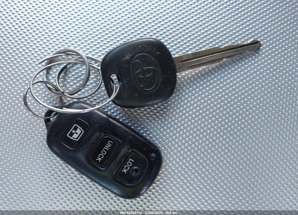 2007 TOYOTA 4RUNNER SR5 V6 VIN: JTEBU14R970114709