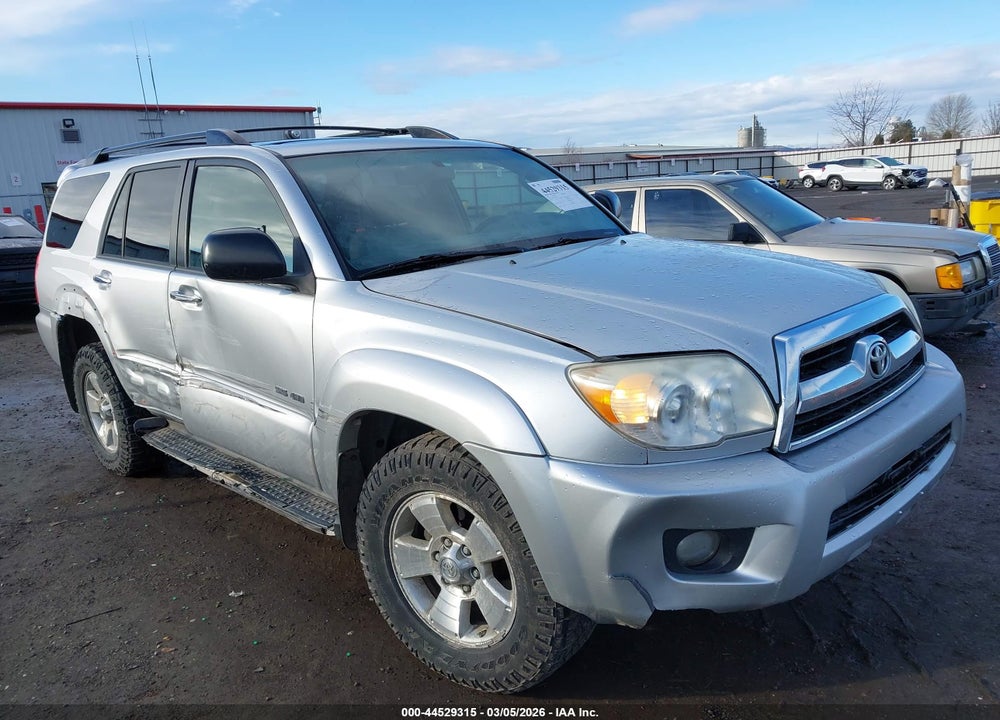 2007 TOYOTA 4RUNNER SR5 V6 VIN: JTEBU14R970114709