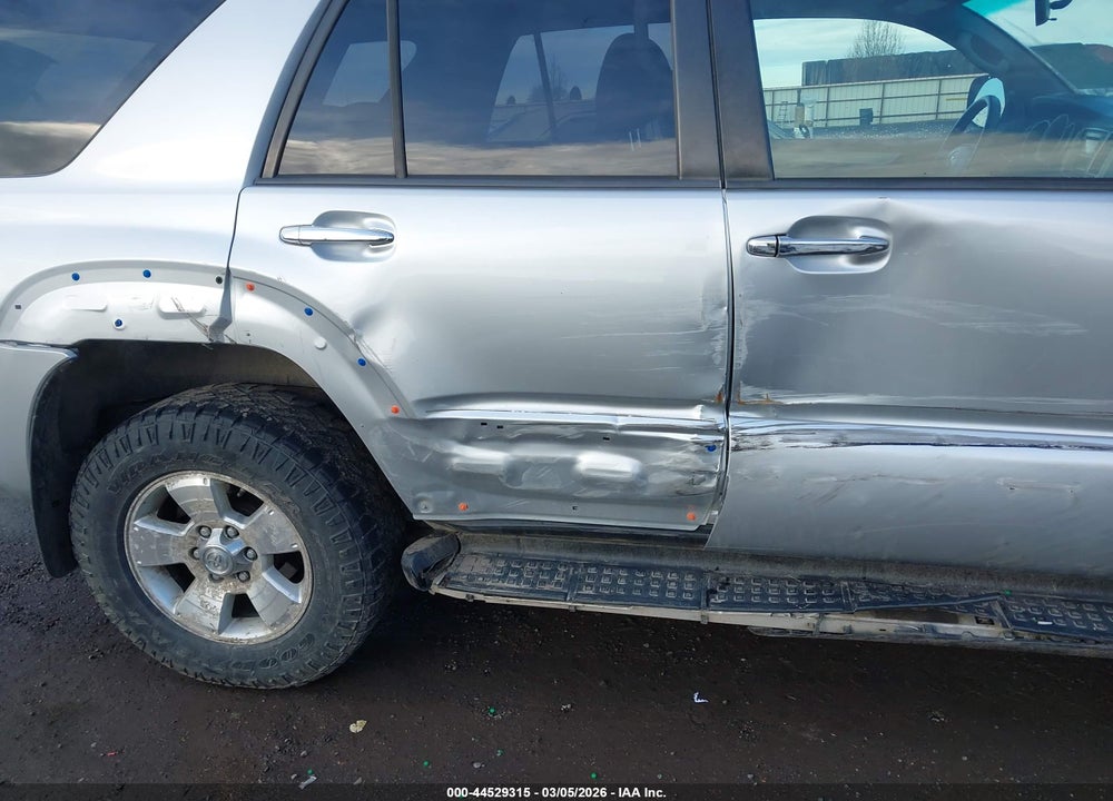 2007 TOYOTA 4RUNNER SR5 V6 VIN: JTEBU14R970114709