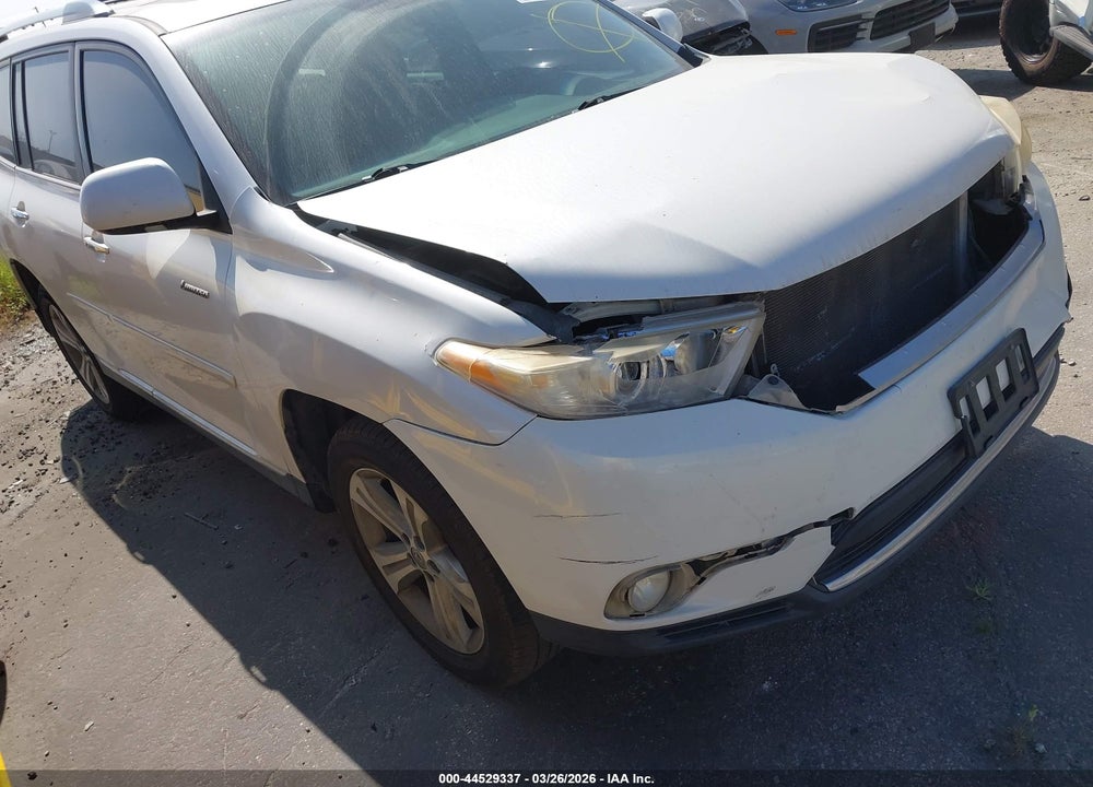 2013 TOYOTA HIGHLANDER LIMITED V6 VIN: 5TDYK3EH9DS136532