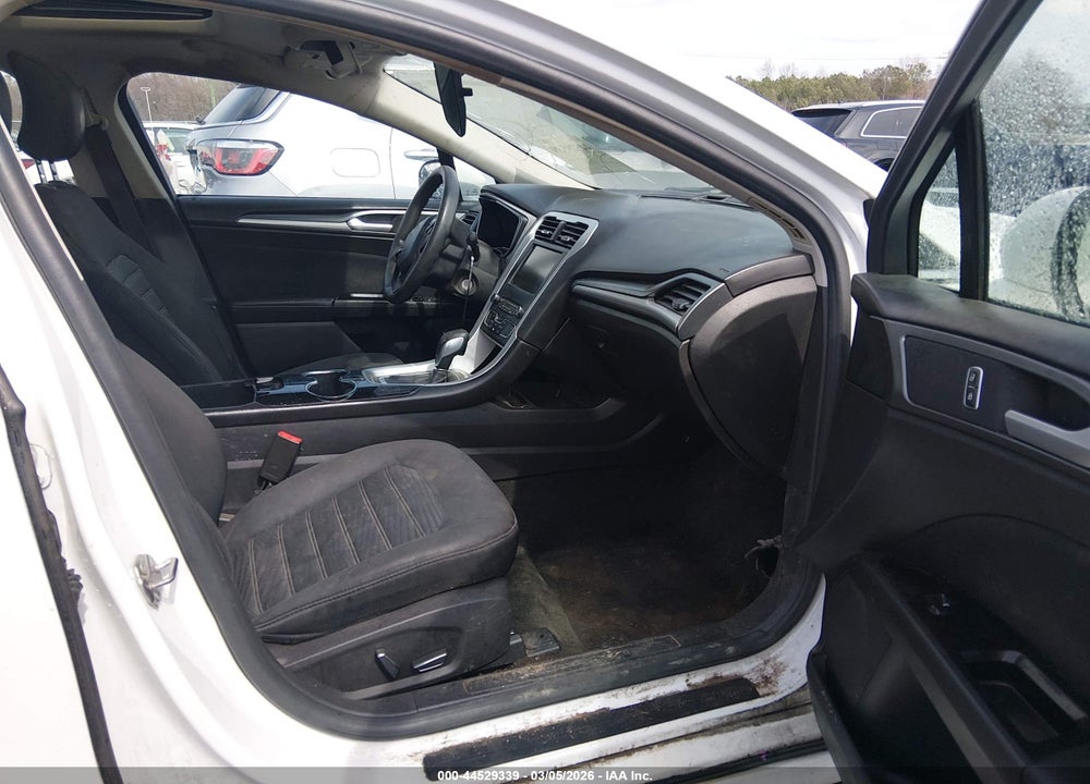 2016 FORD FUSION SE VIN: 3FA6P0H70GR236803