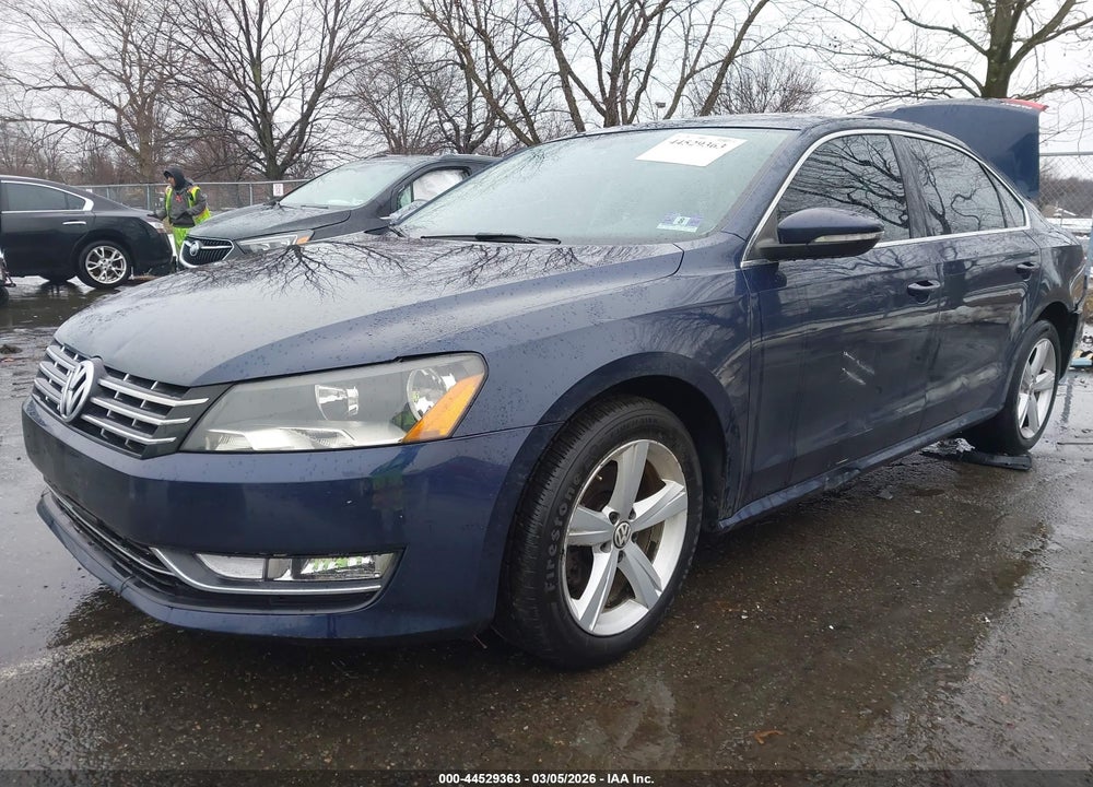 2012 VOLKSWAGEN PASSAT 2.0L TDI SE VIN: 1VWBN7A34CC102302