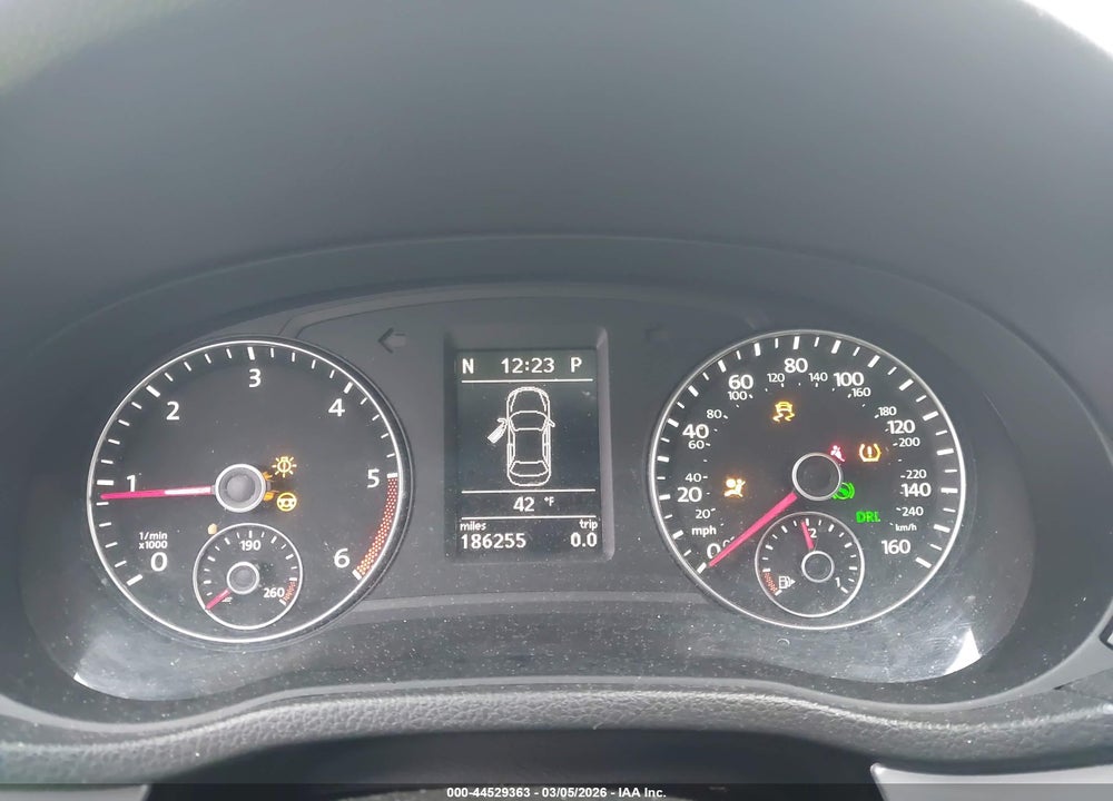 2012 VOLKSWAGEN PASSAT 2.0L TDI SE VIN: 1VWBN7A34CC102302