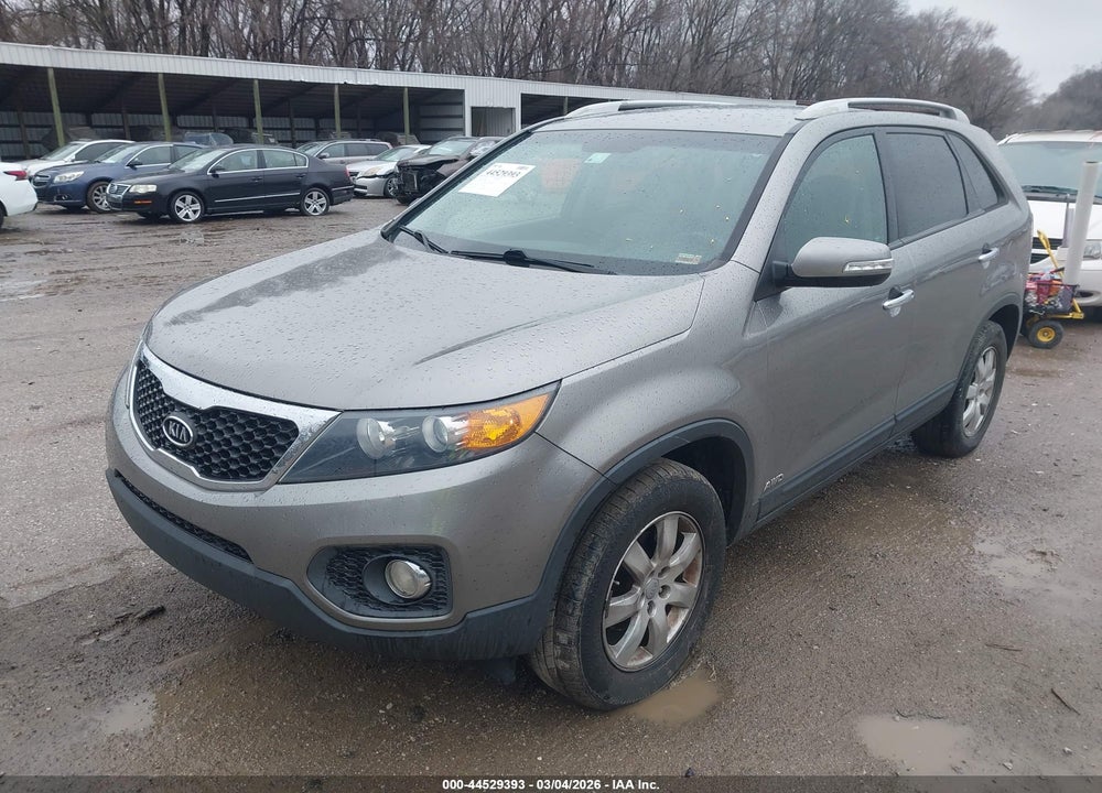 2012 KIA SORENTO LX V6 VIN: 5XYKTDA21CG271543