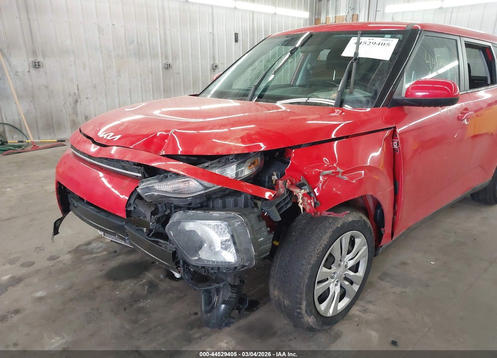 2022 KIA SOUL LX VIN: KNDJ23AU8N7157274