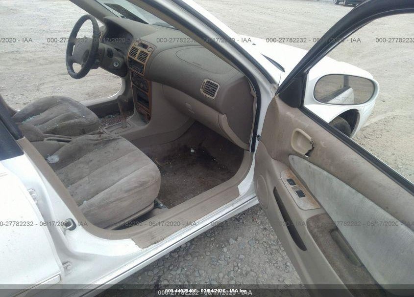 1999 TOYOTA COROLLA LE VIN: 2T1BR12E6XC168545