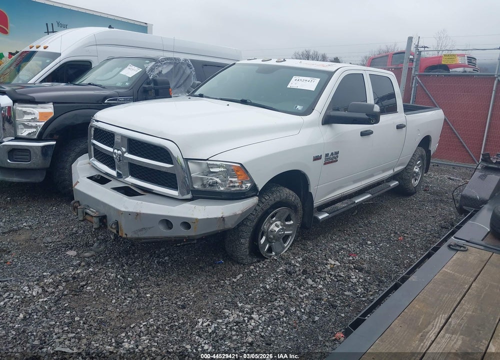 2018 RAM 3500 TRADESMAN  4X4 6'4 BOX VIN: 3C63R3CJ6JG267415