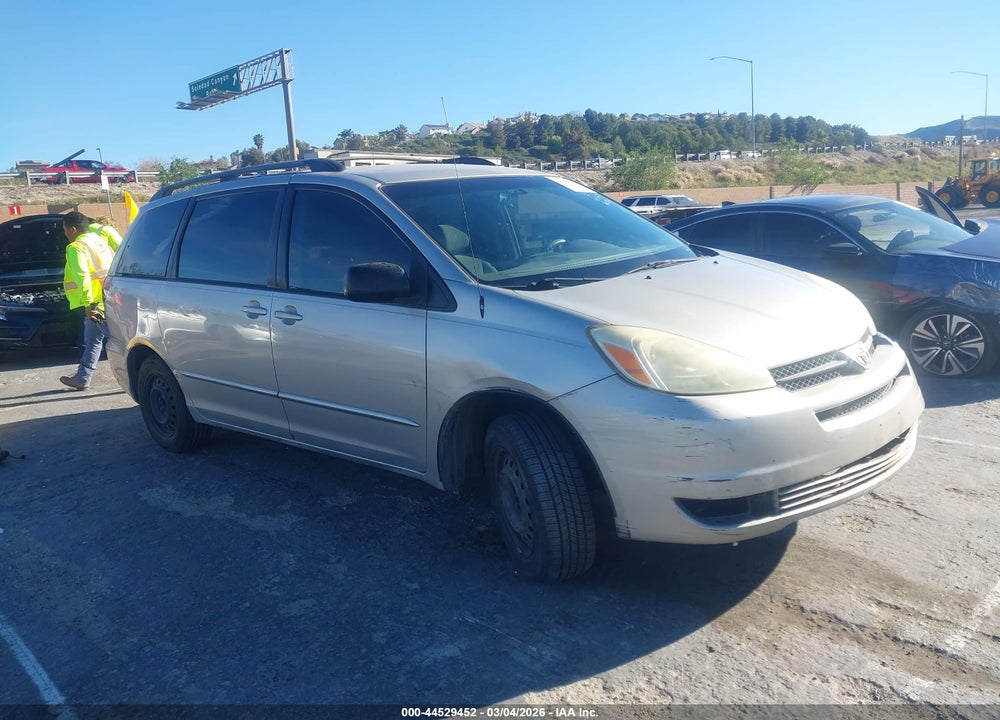 2004 TOYOTA SIENNA LE VIN: 5TDZA23C34S157076