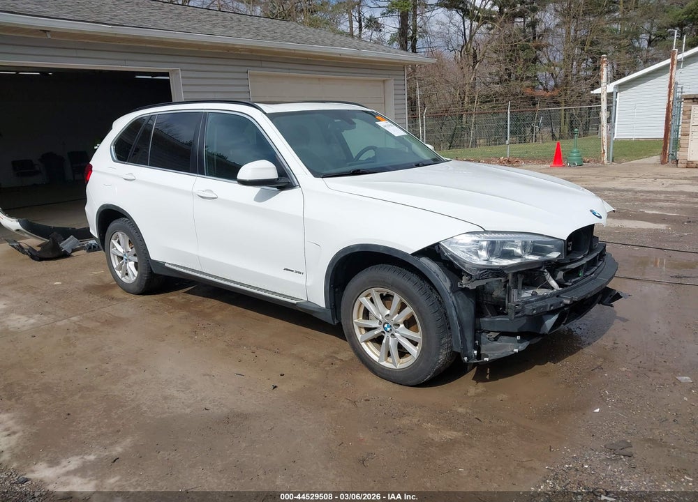 2015 BMW X5 XDRIVE35I VIN: 5UXKR0C52F0K58159