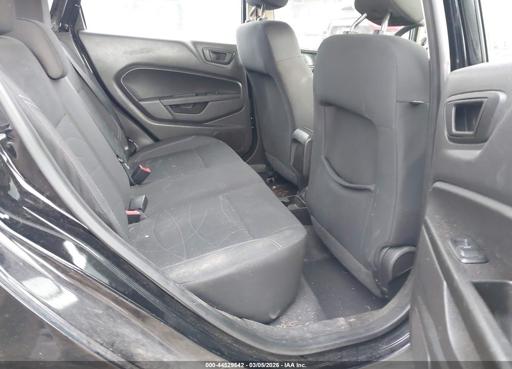 2019 FORD FIESTA SE VIN: 3FADP4EJ5KM156885