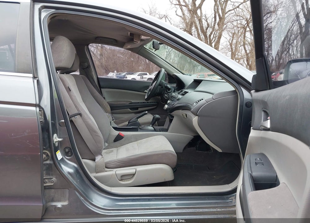 2008 HONDA ACCORD 2.4 LX-P VIN: 1HGCP26428A093884