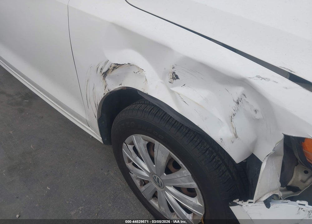 2012 VOLKSWAGEN JETTA 2.0L S VIN: 3VW2K7AJ0CM374464