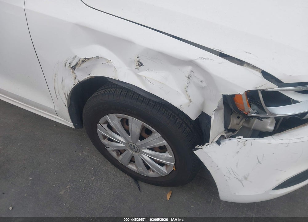 2012 VOLKSWAGEN JETTA 2.0L S VIN: 3VW2K7AJ0CM374464