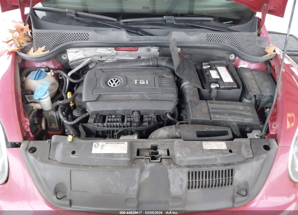 2017 VOLKSWAGEN BEETLE VIN: 3VWF17AT2HM604454