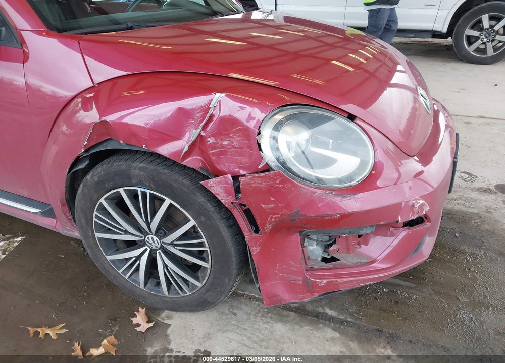 2017 VOLKSWAGEN BEETLE VIN: 3VWF17AT2HM604454