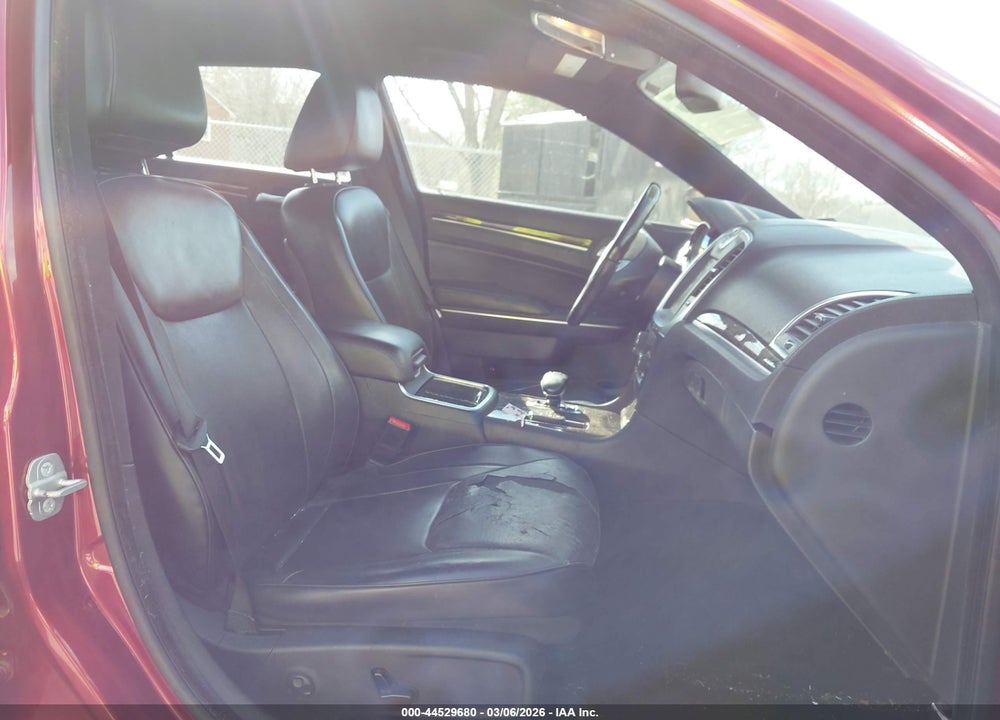 2014 CHRYSLER 300C AWD VIN: 2C3CCAKG7EH171517