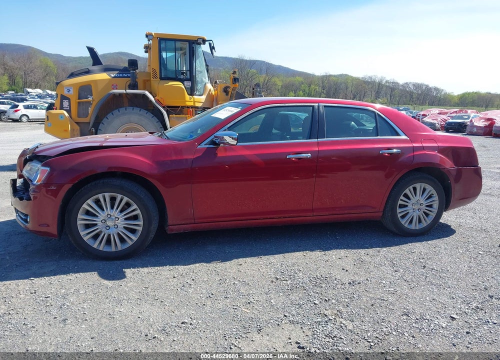 2014 CHRYSLER 300C AWD VIN: 2C3CCAKG7EH171517