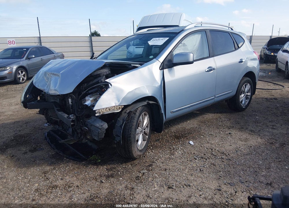2013 NISSAN ROGUE S/SV VIN: JN8AS5MT4DW020730