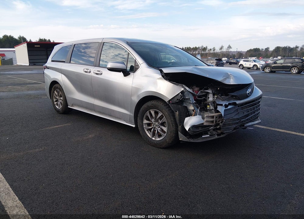 2021 TOYOTA SIENNA LE VIN: 5TDKSKFC7MS020796