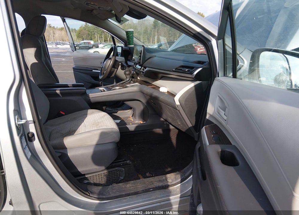 2021 TOYOTA SIENNA LE VIN: 5TDKSKFC7MS020796