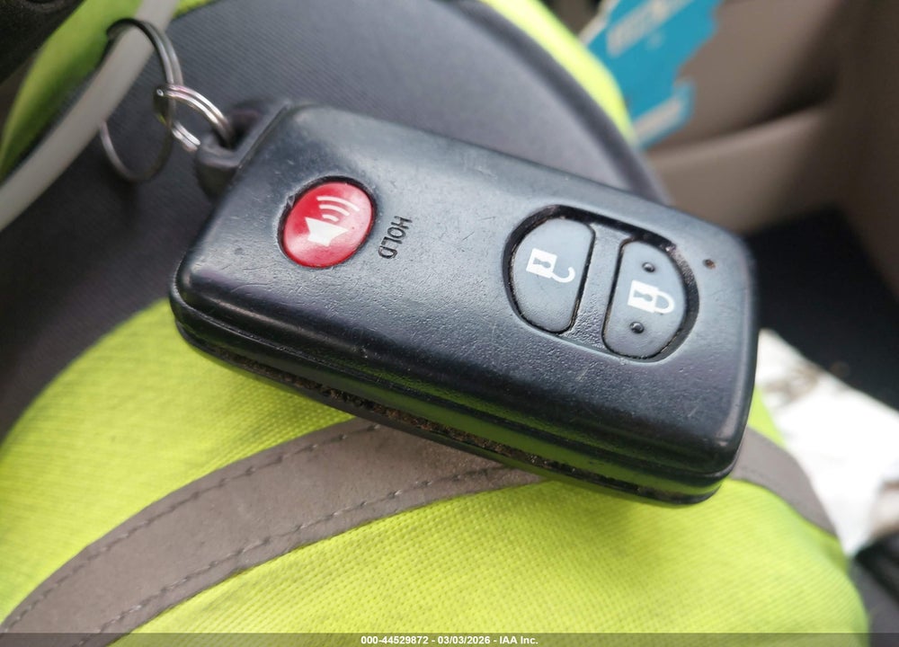 2012 TOYOTA PRIUS V TWO VIN: JTDZN3EU6C3145892