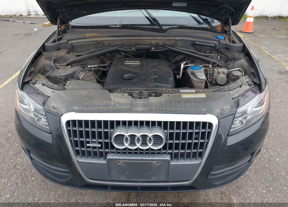 2011 AUDI Q5 2.0T PREMIUM VIN: WA1LFAFP1BA085430