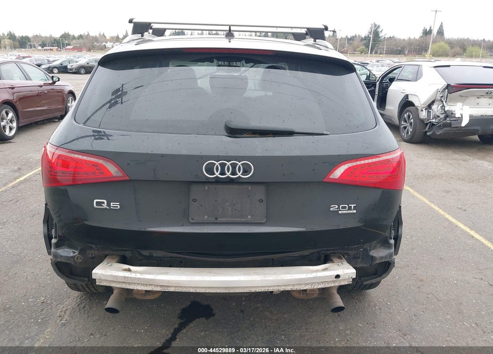 2011 AUDI Q5 2.0T PREMIUM VIN: WA1LFAFP1BA085430