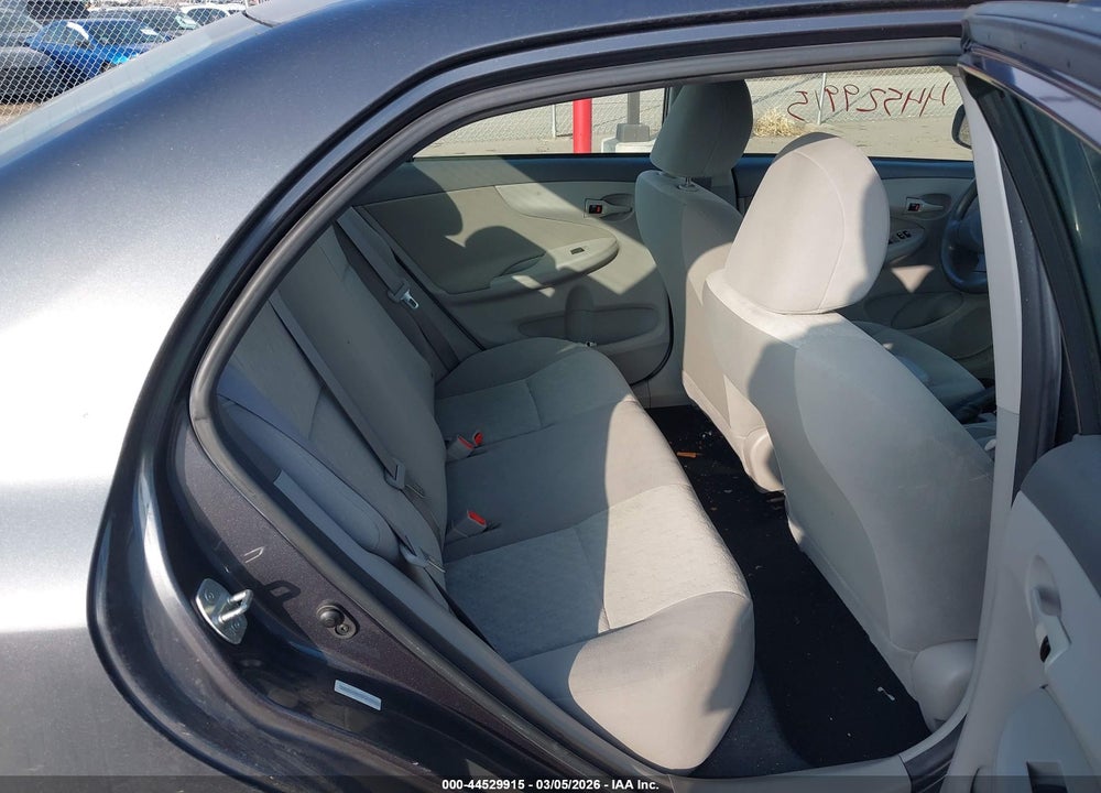 2009 TOYOTA COROLLA LE VIN: 1NXBU40E79Z131010