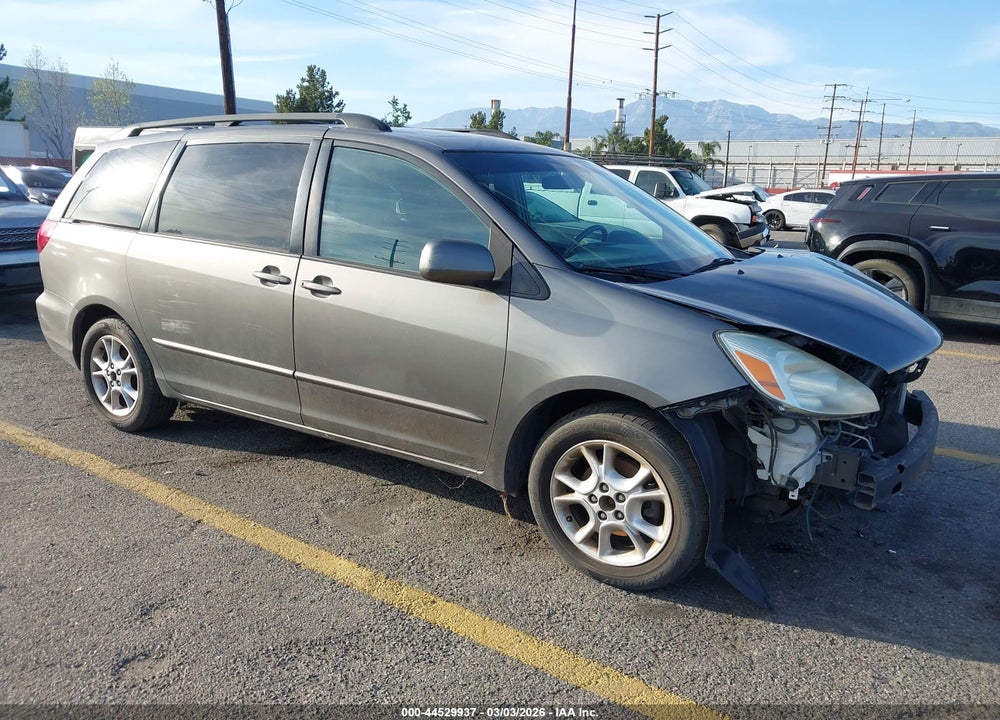2005 TOYOTA SIENNA XLE VIN: 5TDZA22C65S278171