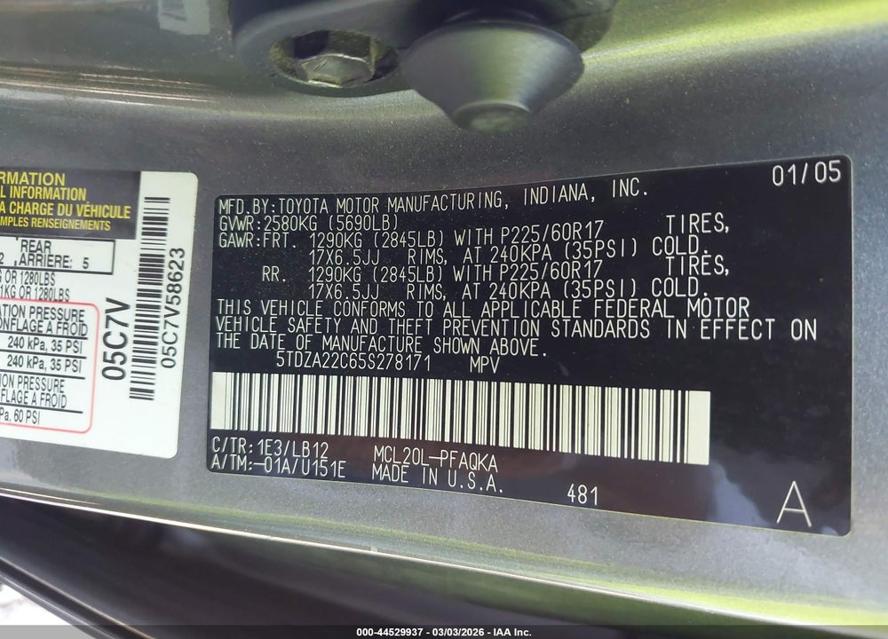 2005 TOYOTA SIENNA XLE VIN: 5TDZA22C65S278171