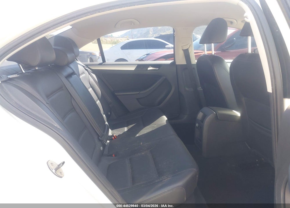 2013 VOLKSWAGEN JETTA SE VIN: 3VWDP7AJ4DM409843