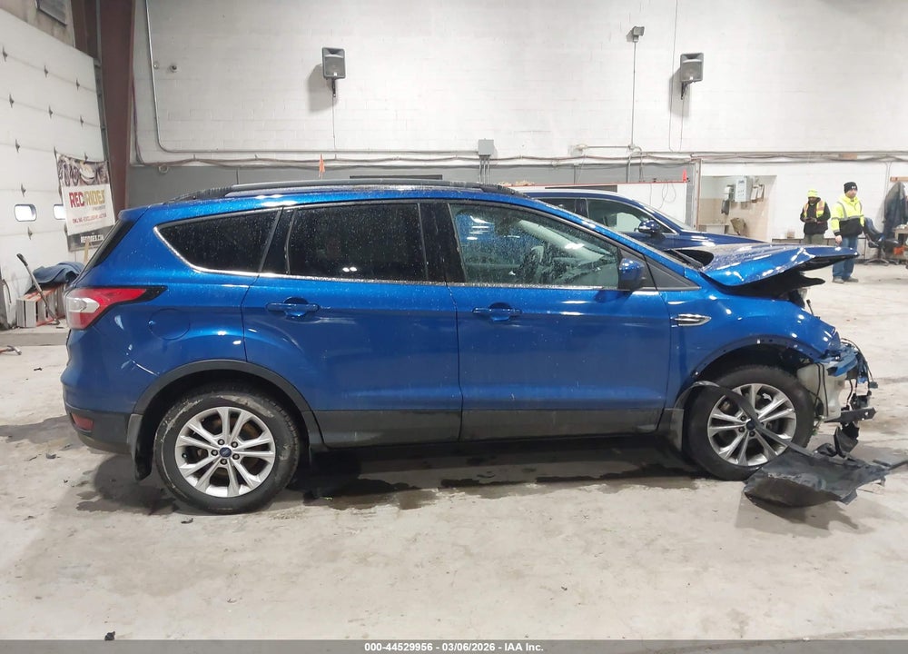 2018 FORD ESCAPE SE VIN: 1FMCU9GD5JUA88774