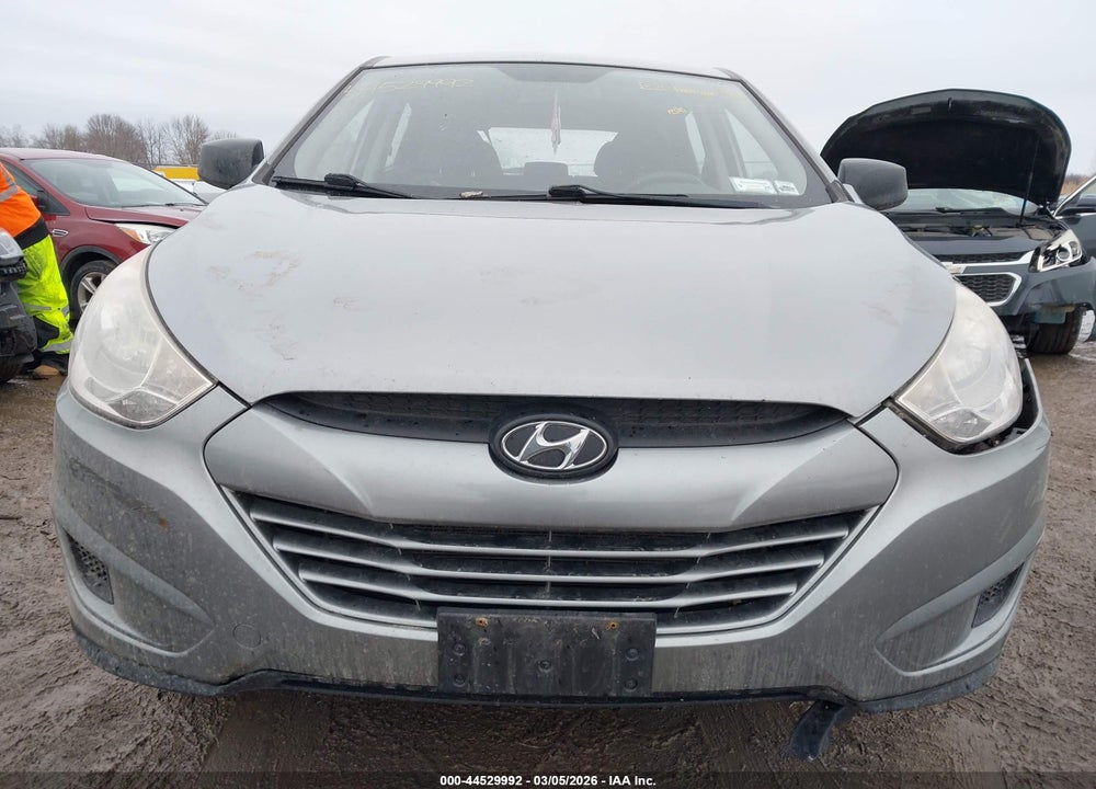 2010 HYUNDAI TUCSON GLS VIN: KM8JT3AC2AU081238