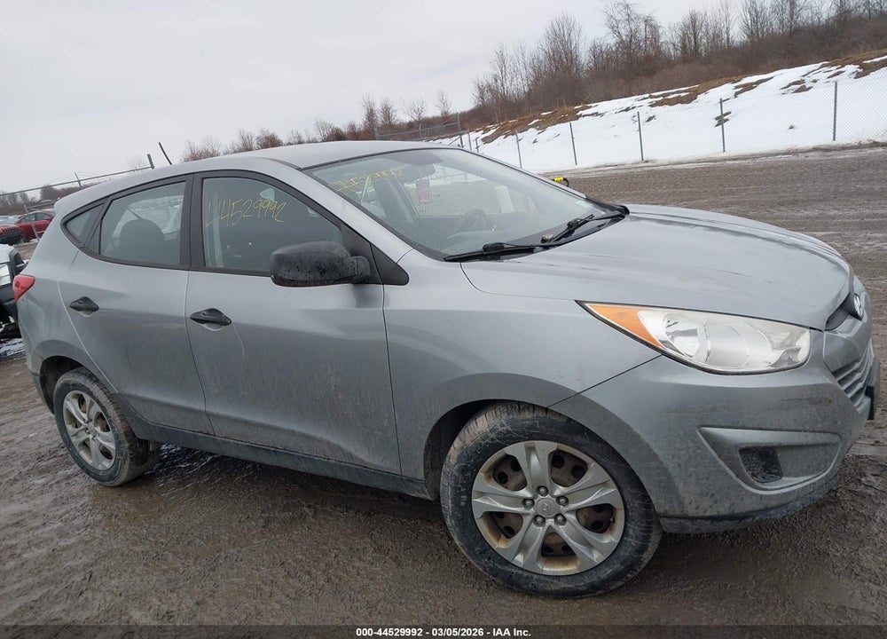 2010 HYUNDAI TUCSON GLS VIN: KM8JT3AC2AU081238