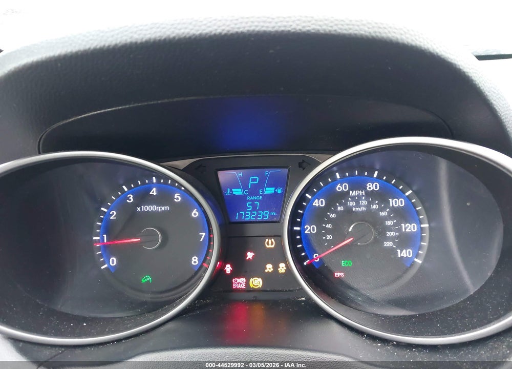 2010 HYUNDAI TUCSON GLS VIN: KM8JT3AC2AU081238